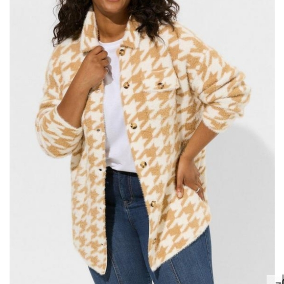 NWOT Torrid Houndstooth Iced Coffee Eyelash Shacket Sweater Size 4 - Picture 2 of 9